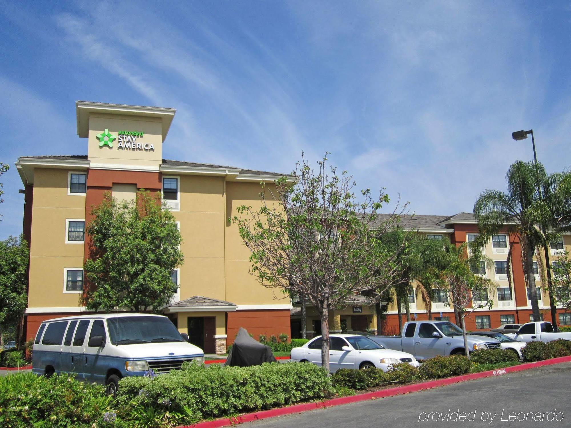 Extended Stay America Suites - Orange County - Katella Ave Dış mekan fotoğraf